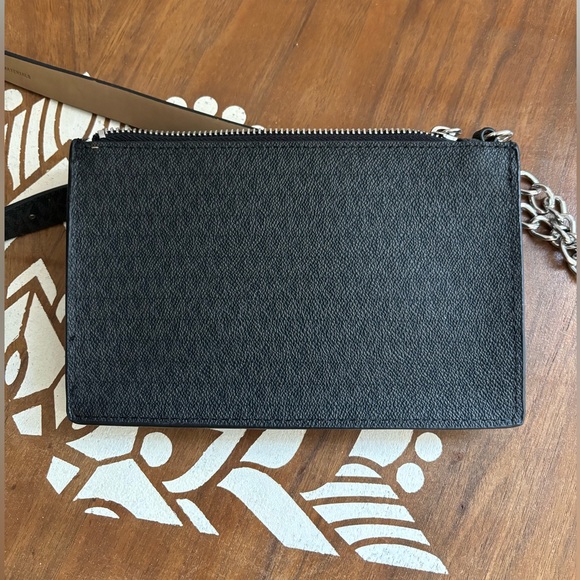 Michael Kors Small Waist/Fanny pack Bag - Picture 1 of 4